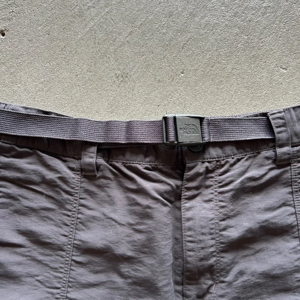 The North Face Cargo Shorts Mens‎ Large Gray Belted Outdoor Hiking